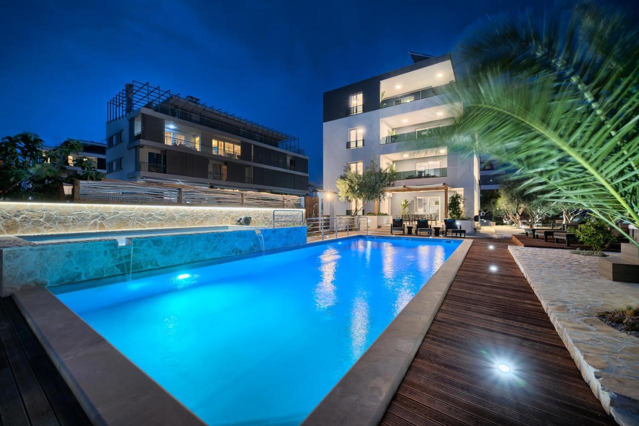 Liberty Living Apartments Split Exterior photo